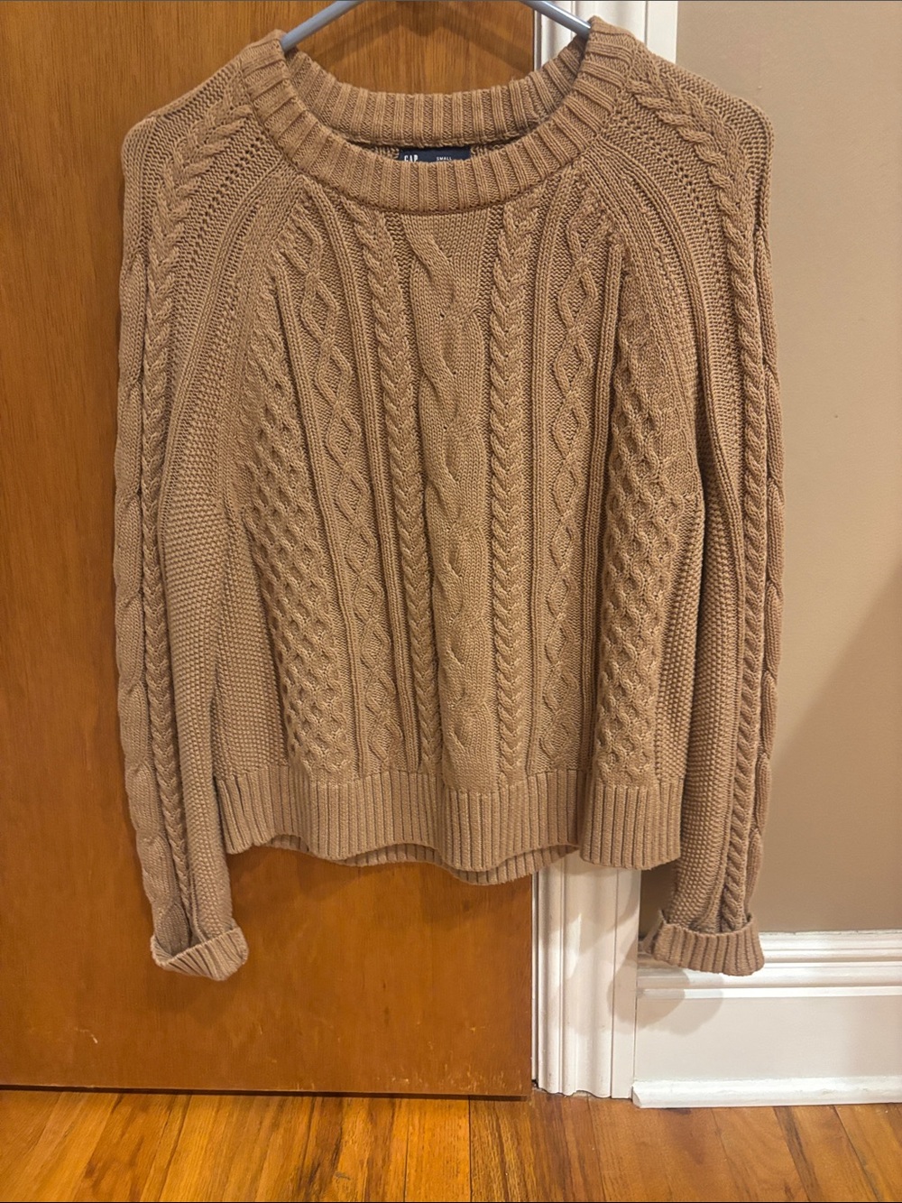 GAP Cable Knit Crewneck Sweater - Camel Brown Size Small